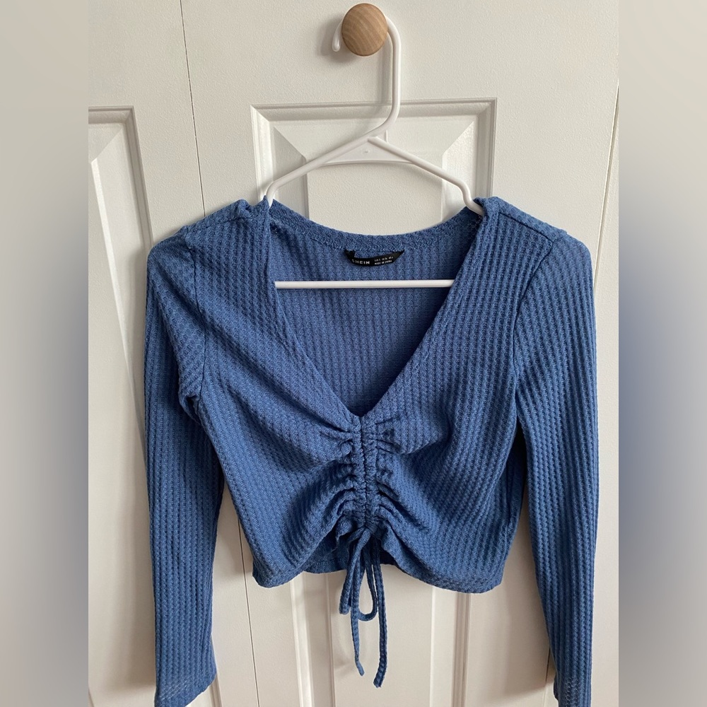 womens small blue adjustable cropped long sleeve shirt